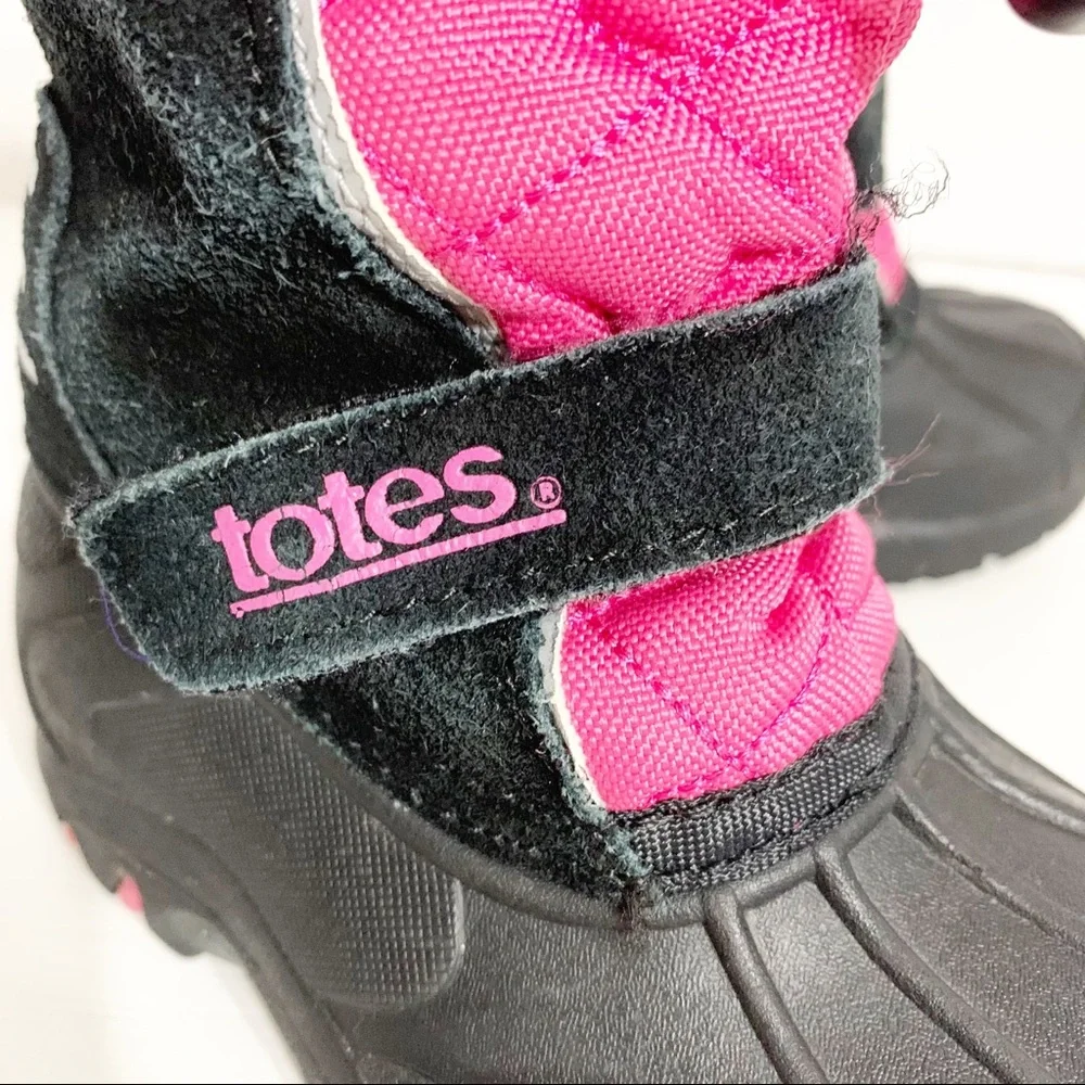 Totes Tammy Sued Nylon Waterproof Insulated Winter Snow Boots Velcro Drawstring